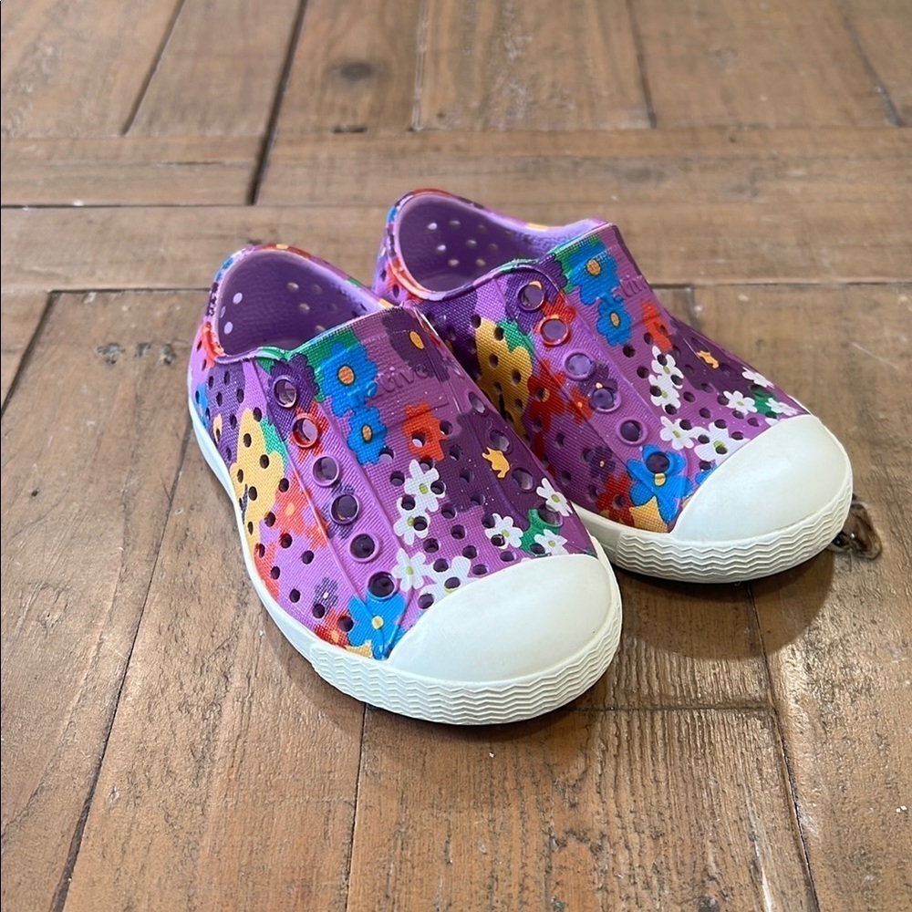 Native Jefferson purple floral waterproof sneaker sandals